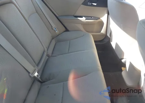 2016 Honda Accord Lx z USA, uszkodzony, nr VIN 1HGCR2F3XGA052466